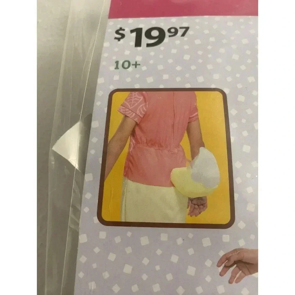 Animal Crossing Isabelle New Horizons Girls L (12-14) Halloween Costume NEW